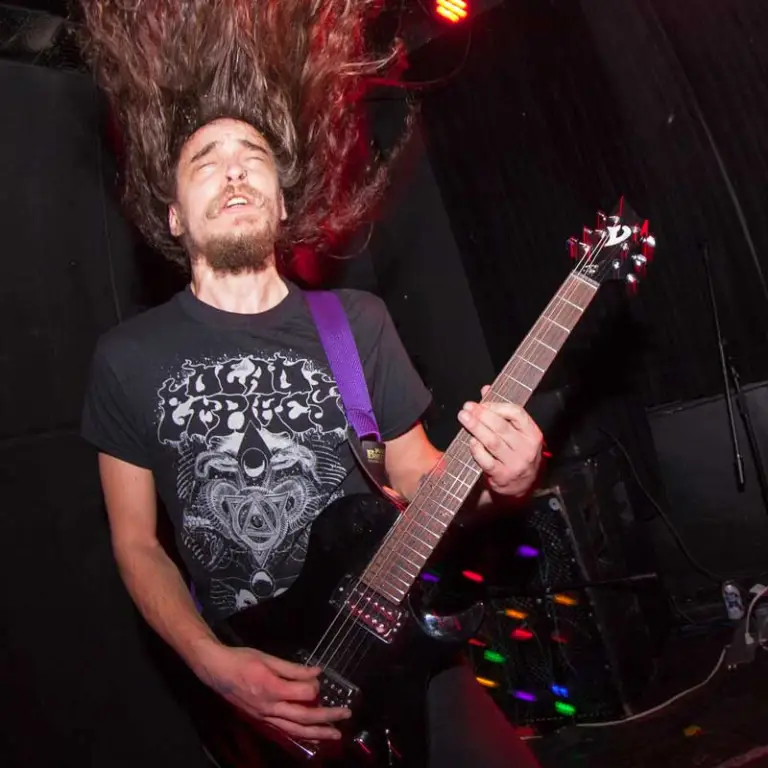 rev-dream-design-tshirt-merchandise-deadempires-nick-lee