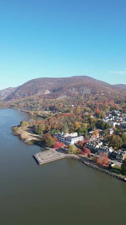 Ascending near Cold Spring