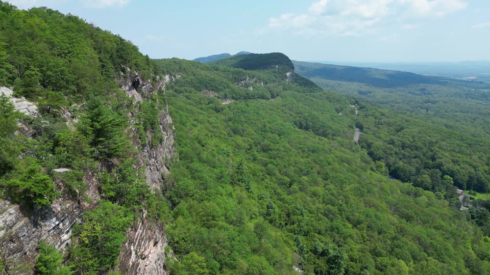Flying along the Ridge looking North