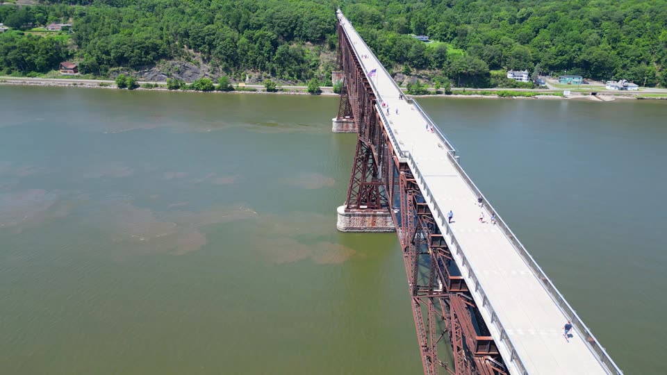 Flying alongside the Walkway