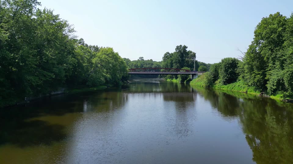 Flying down the Wallkill river and pivoting up towards the Shawangunk ridge
