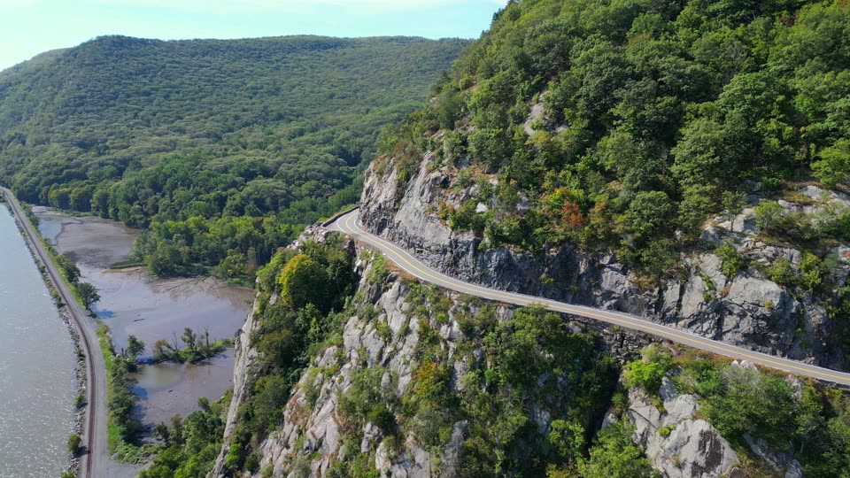 Mountain road near New Windsor