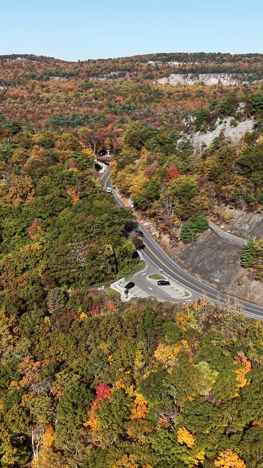 Pulling back from a scenic overlook in the Shawangunks