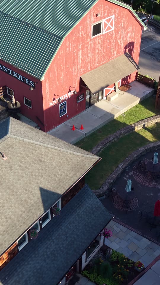 Zoomed orbit of Water Street Market plaza and antiques store in New Paltz